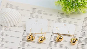 Exquisite Earrings Collection: Elevate Your Style with Stunning Earrings"